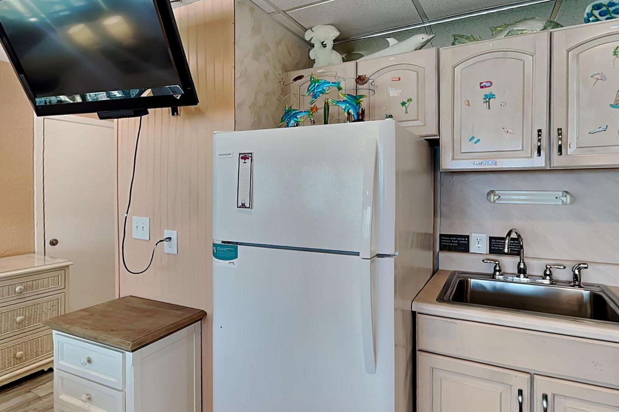 Continental 319-320 Apartment *