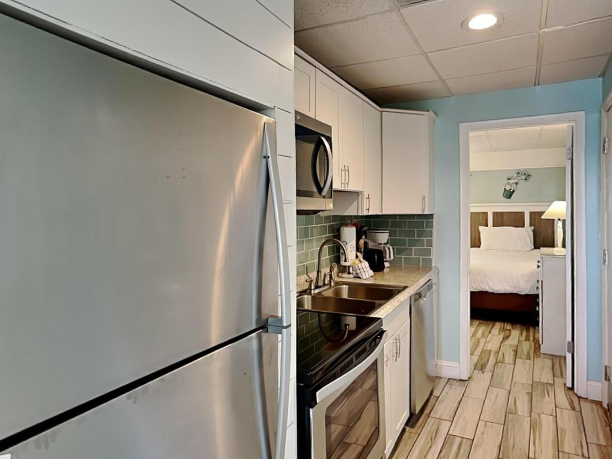Continental 319-320 Apartment *